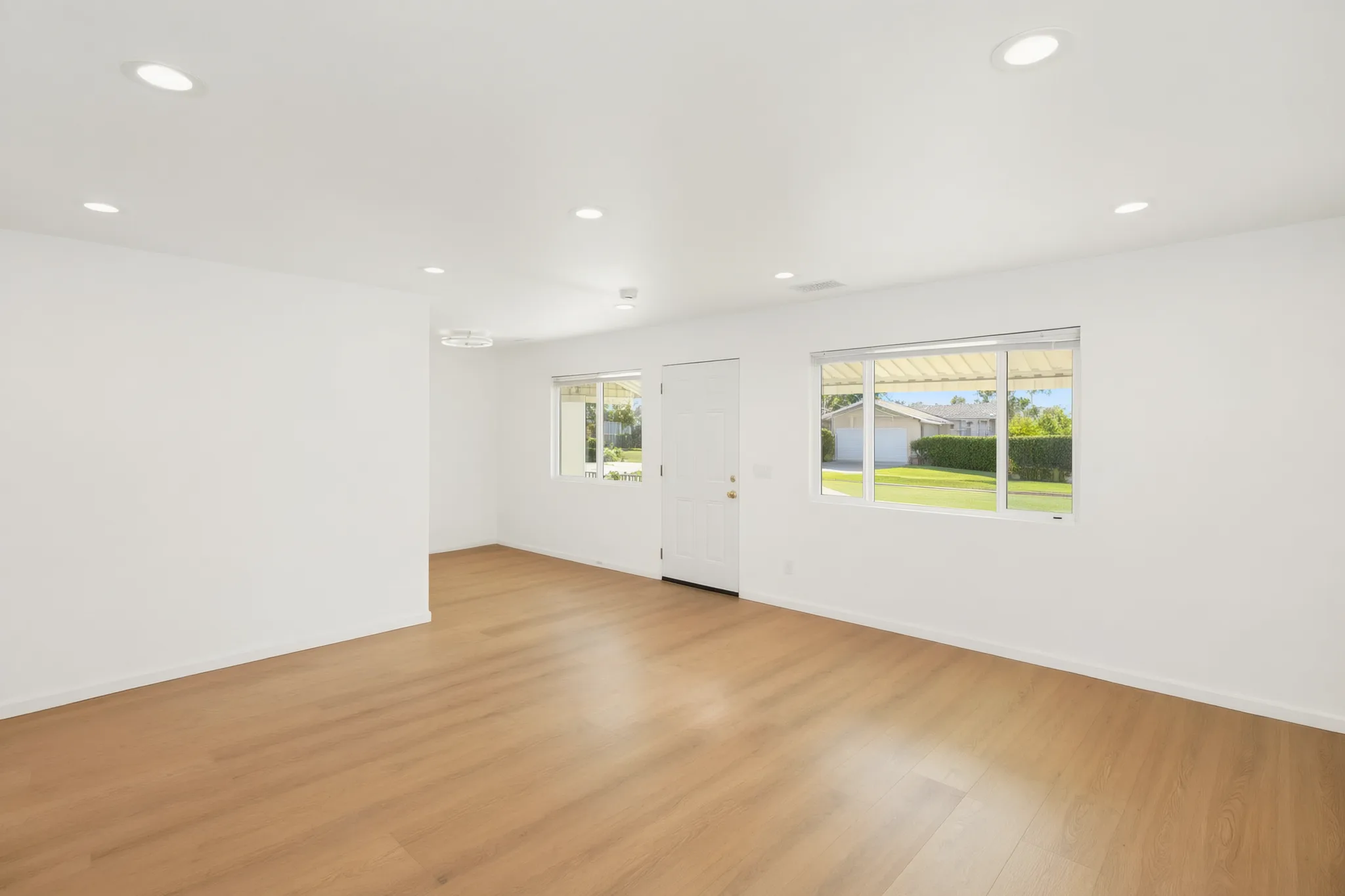 Detached ADU — open living and kitchen, Buena Park, Avorino