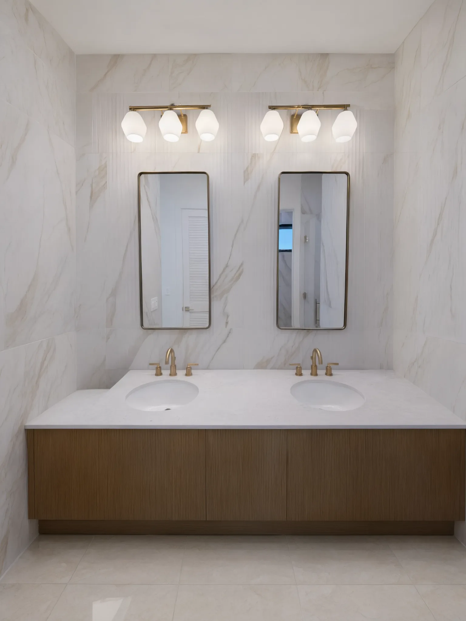 Pool house double vanity, San Juan Capistrano, Avorino