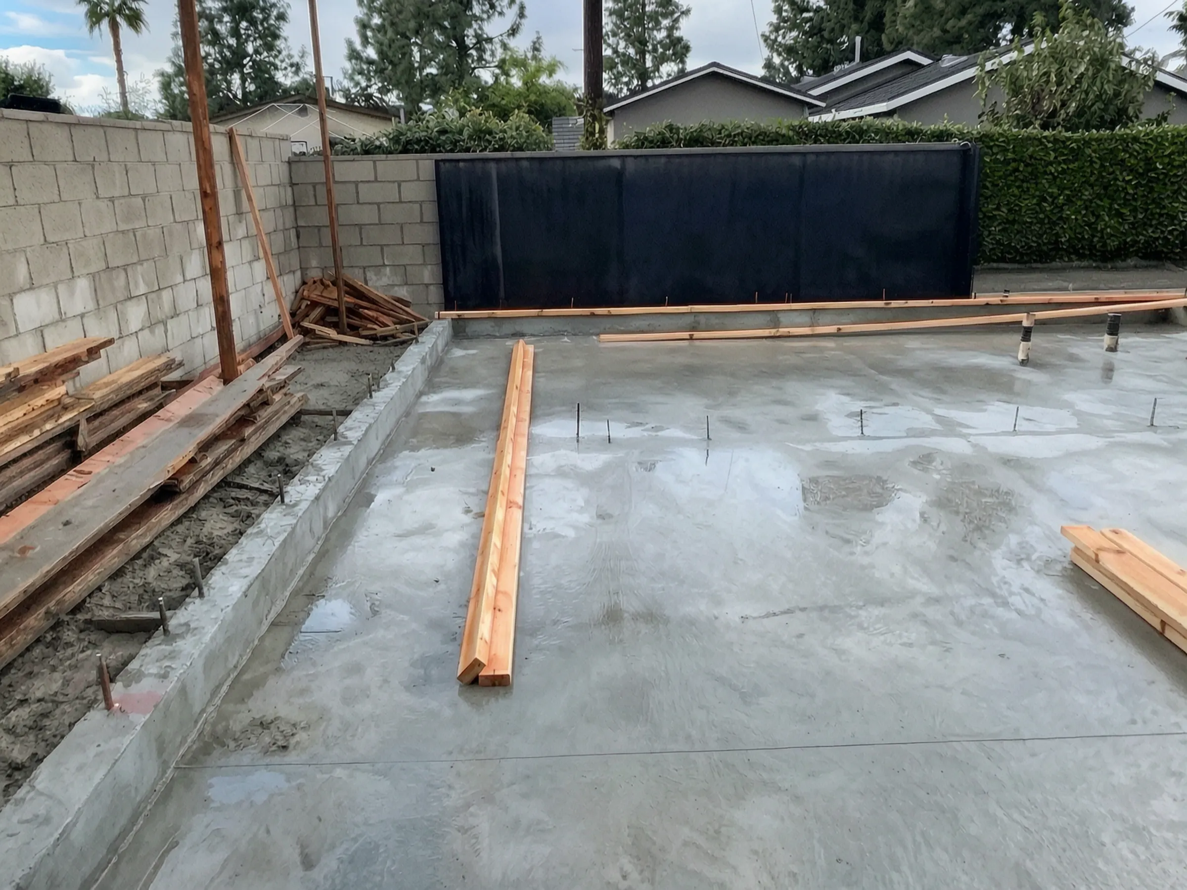 The slab poured. New construction in Santa Ana, built by Avorino.